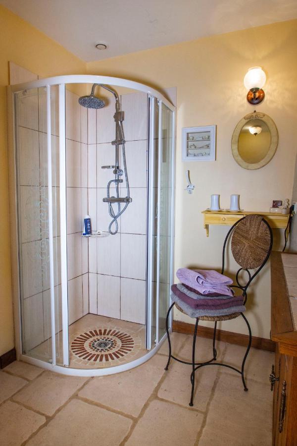 Manoir De Coulandon Hotel Argentan Bagian luar foto